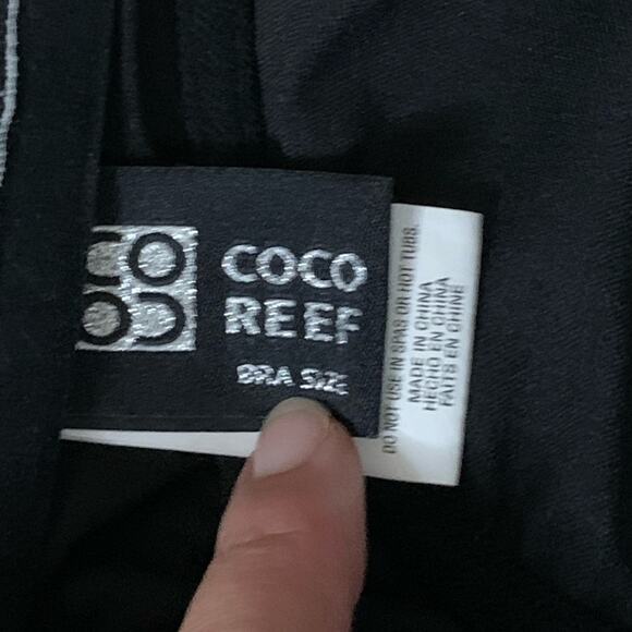 Coco Reef Black White Polka Dot Bandeau Halter One Piece Swimsuit Size 40D - Picture 9 of 10